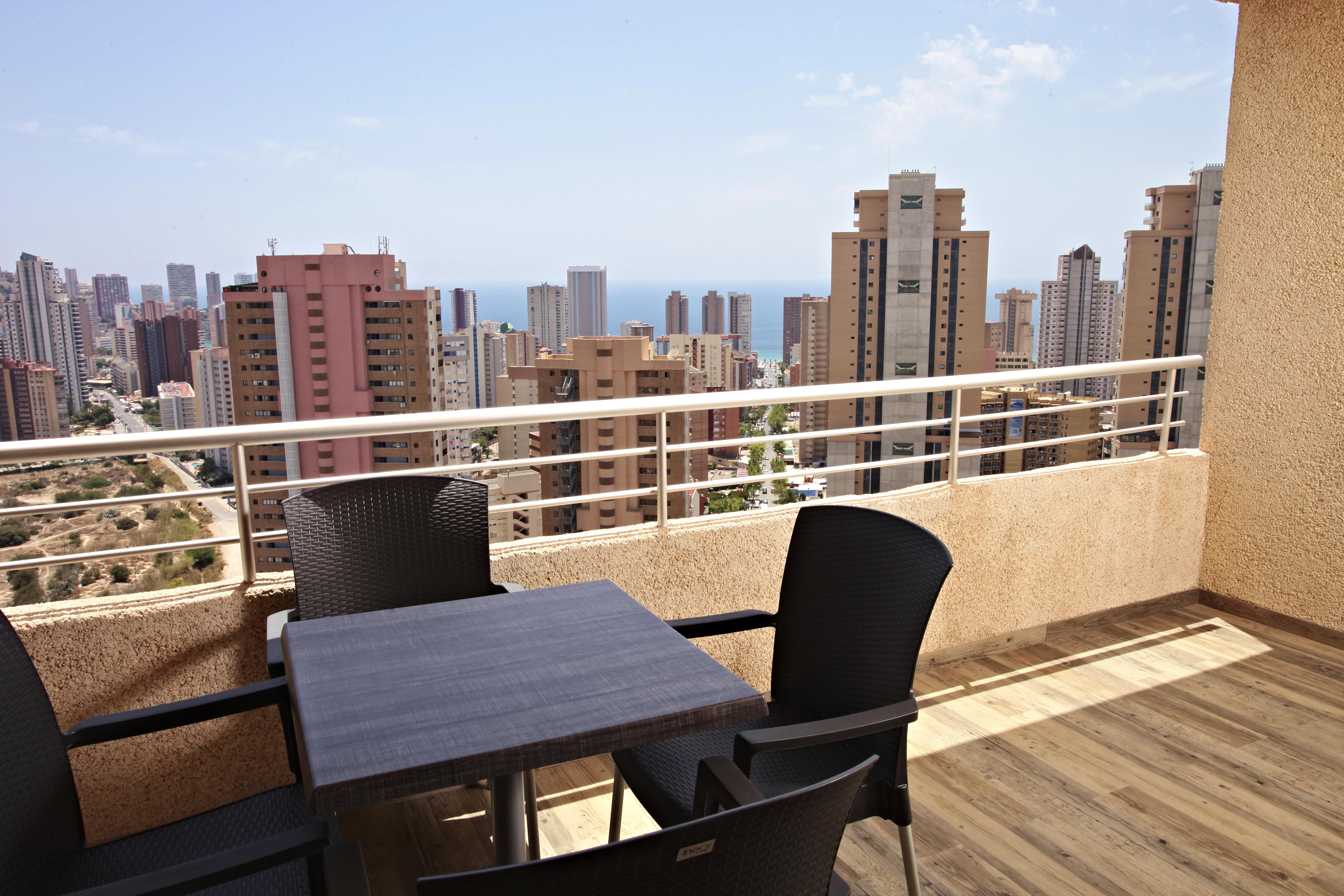 Sandos Benidorm Suites (Adults Only) Exterior photo